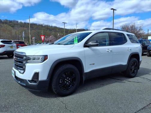 2021 GMC Acadia AWD AT4