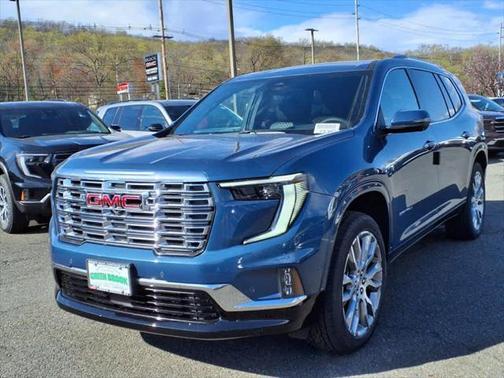 2025 GMC Acadia Denali