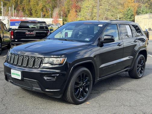 2017 Jeep Grand Cherokee Altitude