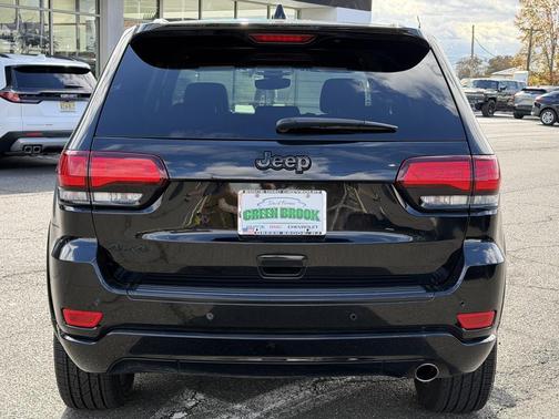2017 Jeep Grand Cherokee Altitude