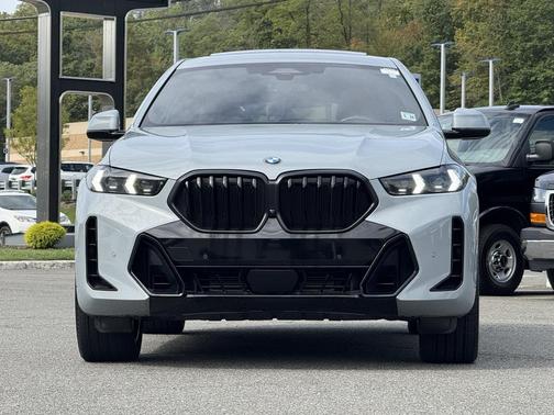 2024 BMW X6 xDrive40i