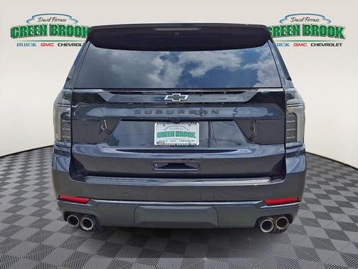 2025 Chevrolet Suburban 4WD Z71
