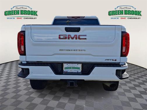 2022 GMC Sierra 2500 AT4