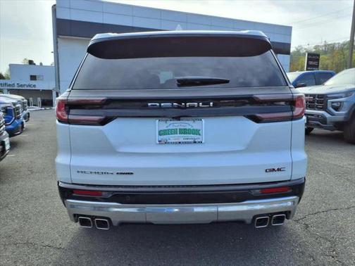 2025 GMC Acadia Denali