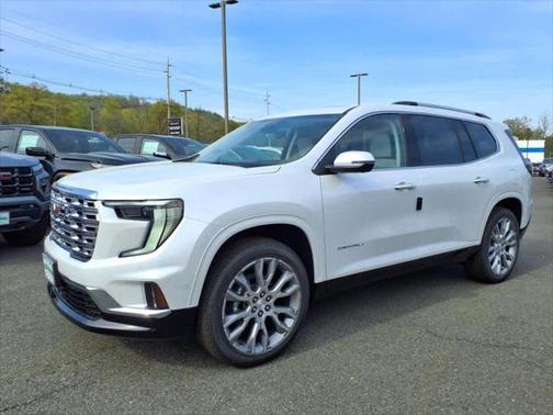 2025 GMC Acadia Denali