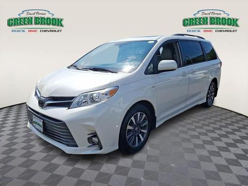 2019 Toyota Sienna XLE Premium
