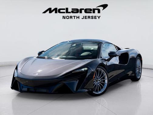Plateaux 2026 McLaren Artura TechLux
