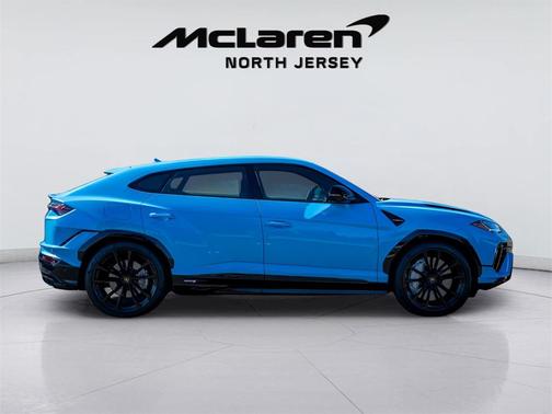 2023 Lamborghini Urus S