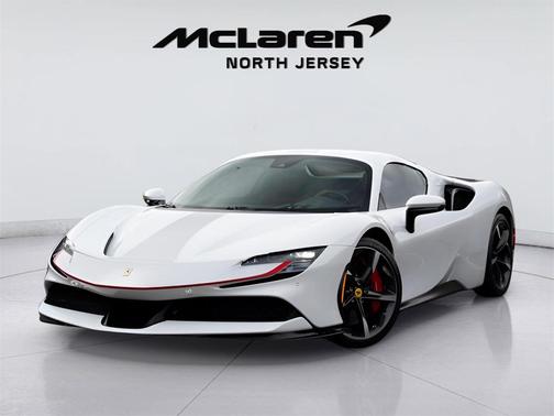 2022 Ferrari SF90 Spider Base