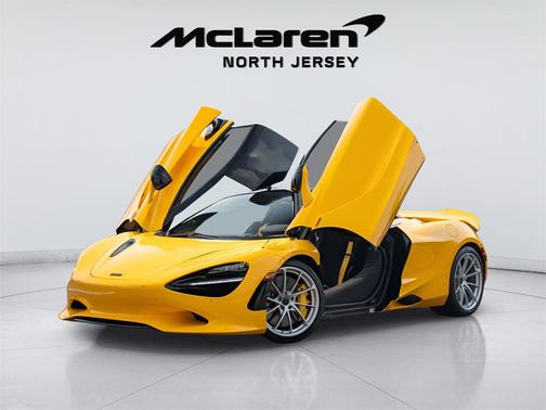 2025 McLaren 750S Coupe