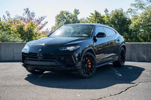 2024 Lamborghini Urus S