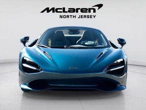 2026 McLaren 750S 