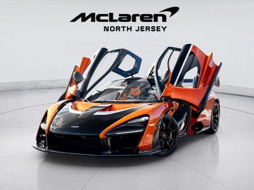 2019 McLaren Senna 