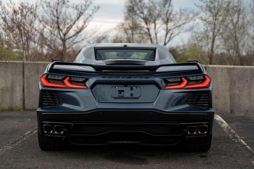 Shadow Gray Metallic 2020 Chevrolet Corvette Stingray w/3LT