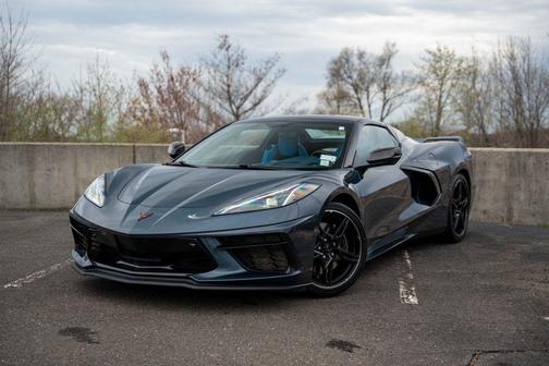 Shadow Gray Metallic 2020 Chevrolet Corvette Stingray w/3LT