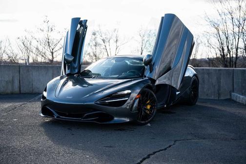 2020 McLaren 720S Base