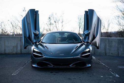 2020 McLaren 720S Base