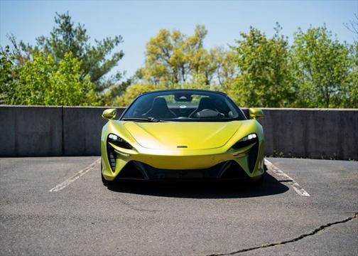 2025 McLaren Artura Vision