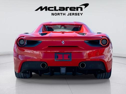 2019 Ferrari 488 Spider Base