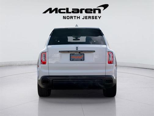 2022 Rolls-Royce Cullinan Black Badge