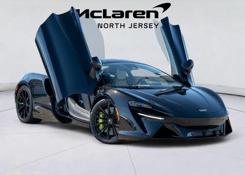 2025 McLaren Artura TechLux
