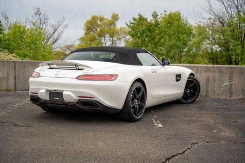 2018 Mercedes-Benz AMG GT Base
