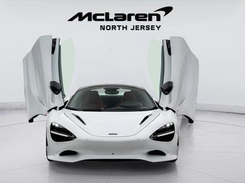 White 2026 McLaren 750S Spider