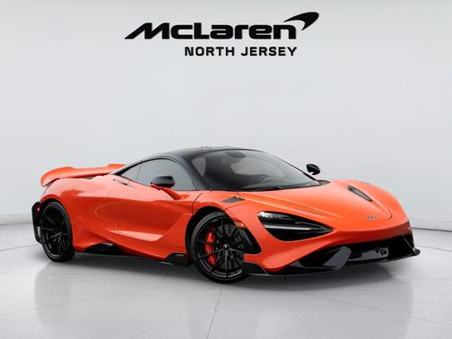 2021 McLaren 765LT Coupe