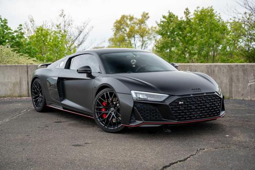 Mythos Black Metallic 2020 Audi R8 5.2 V10