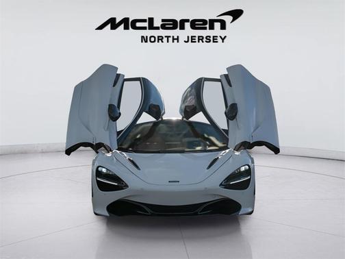 2018 McLaren 720S Base