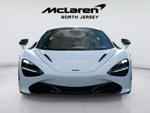 2018 McLaren 720S Base