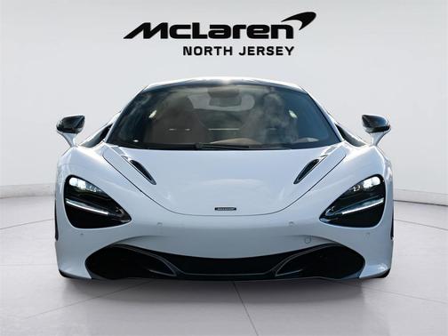 2018 McLaren 720S Base