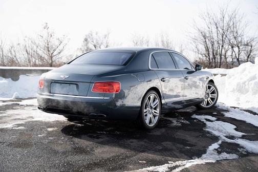 2016 Bentley Flying Spur V8