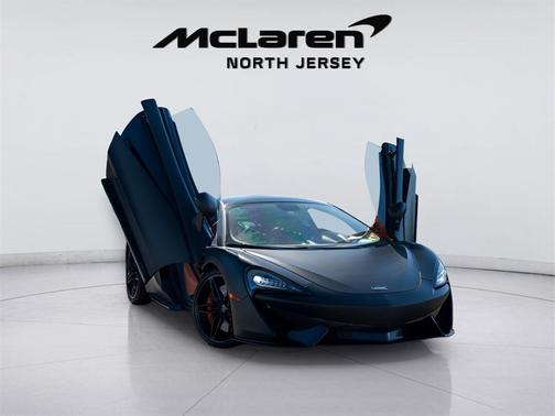 2017 McLaren 570GT Base