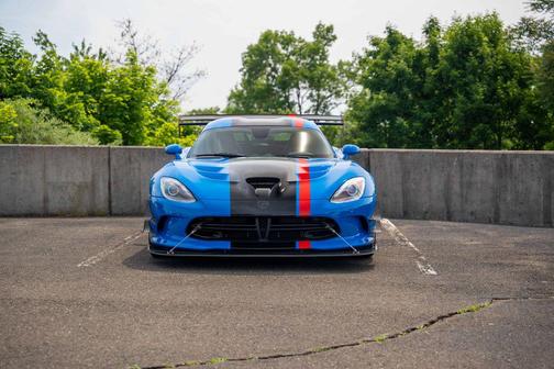Competition Blue 2017 Dodge Viper GTC