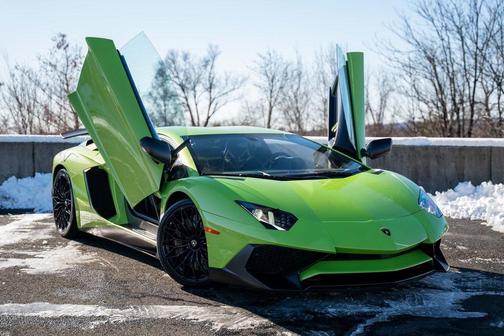 2016 Lamborghini Aventador LP750-4 Superveloce