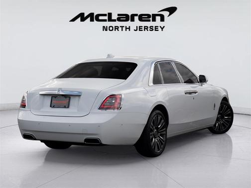 2022 Rolls-Royce Ghost 