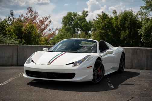 2015 Ferrari 458 Spider Base
