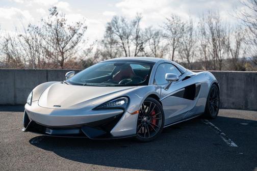 2018 McLaren 570S Base