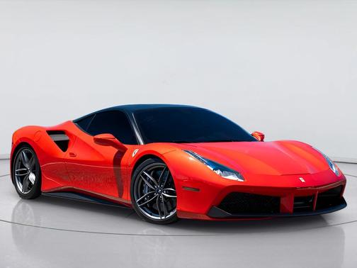 Red 2017 Ferrari 488 GTB Base
