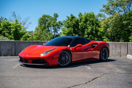 Red 2017 Ferrari 488 GTB Base