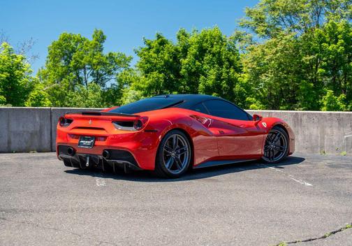 Red 2017 Ferrari 488 GTB Base