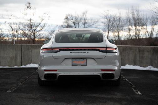 2023 Porsche Panamera Turbo S