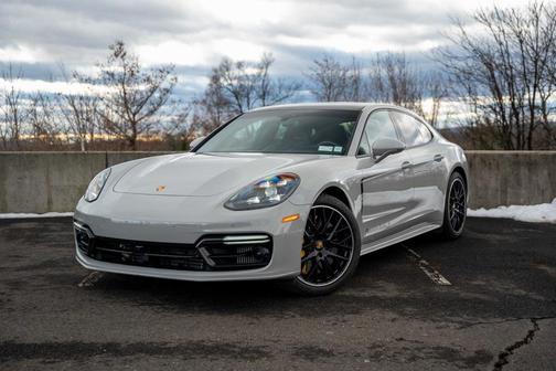 2023 Porsche Panamera Turbo S