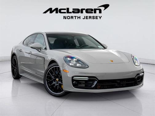 2023 Porsche Panamera Turbo S