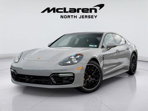 2023 Porsche Panamera Turbo S