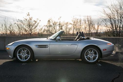 2001 BMW Z8 Base