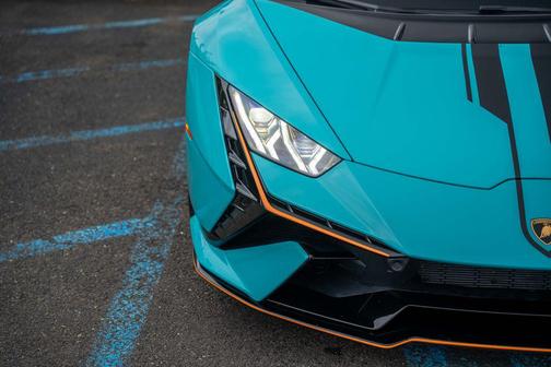 2023 Lamborghini Huracan Tecnica Coupe