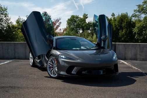 2022 McLaren GT Coupe