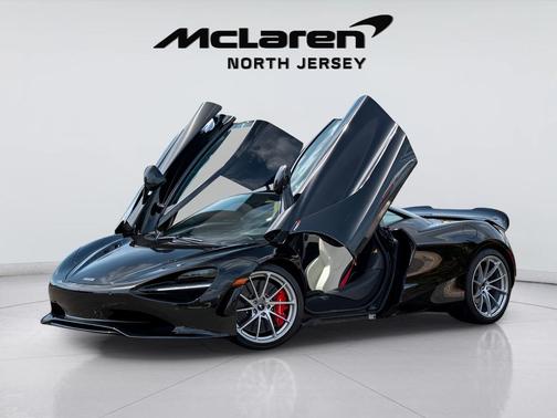 Onyx Black 2026 McLaren 750S Coupe
